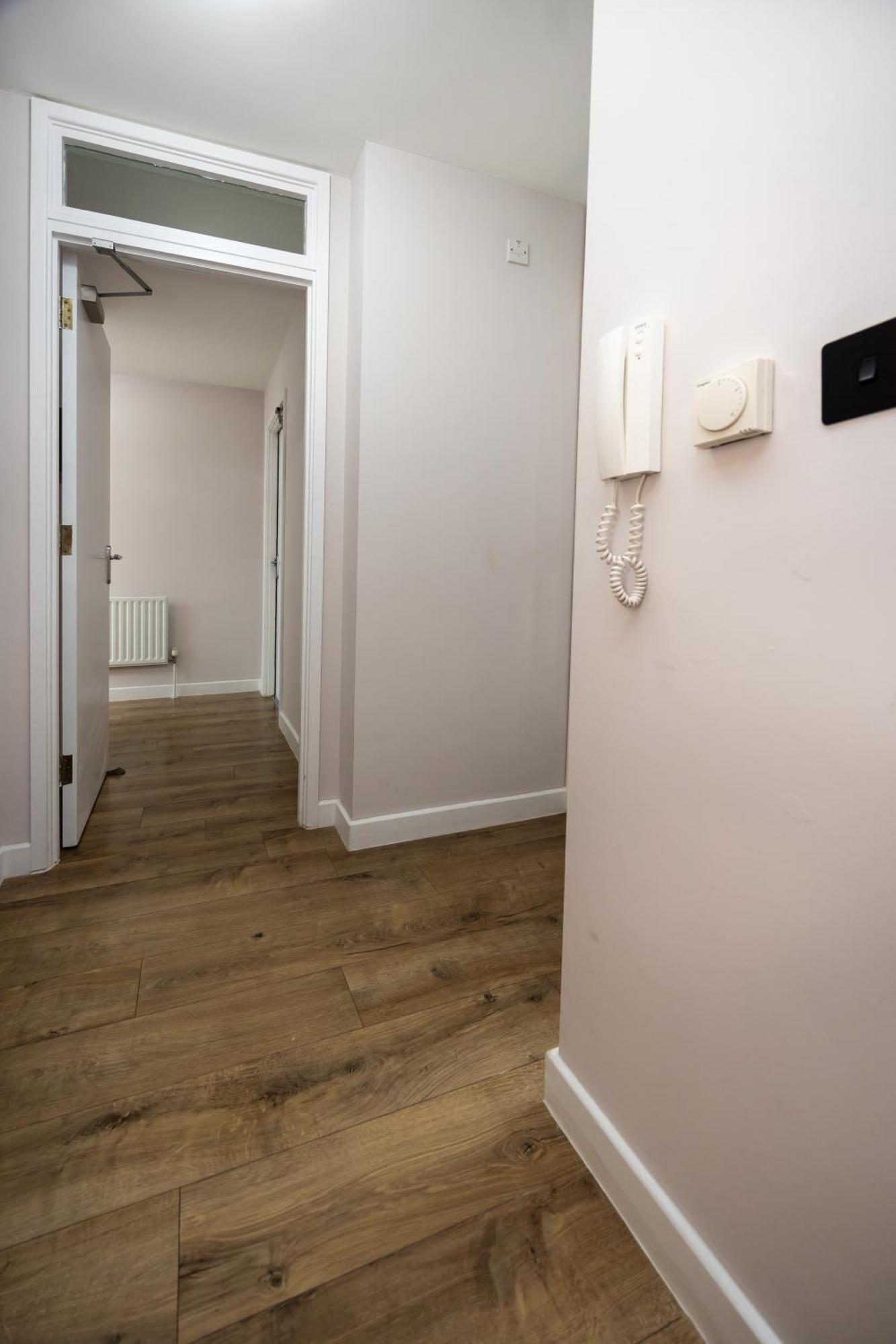 Appartamento Stunning 3Br, Free Parking, Near Town Center, Long Term Discoun Reading Esterno foto